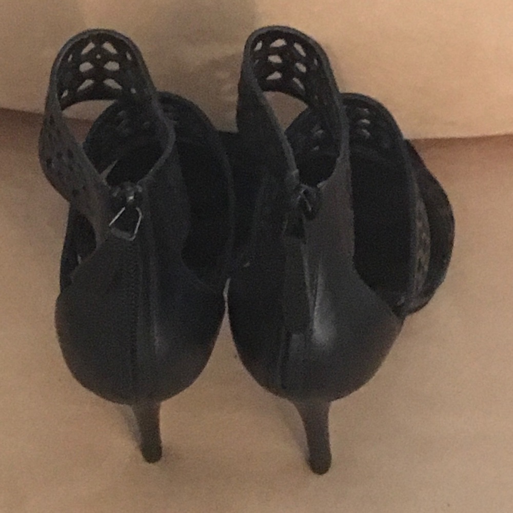 Authentic Alexander Mcqueen Sandals - image 3