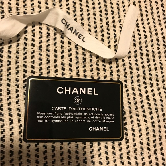 Chanel Caviar Card Case - Picture 2 of 5