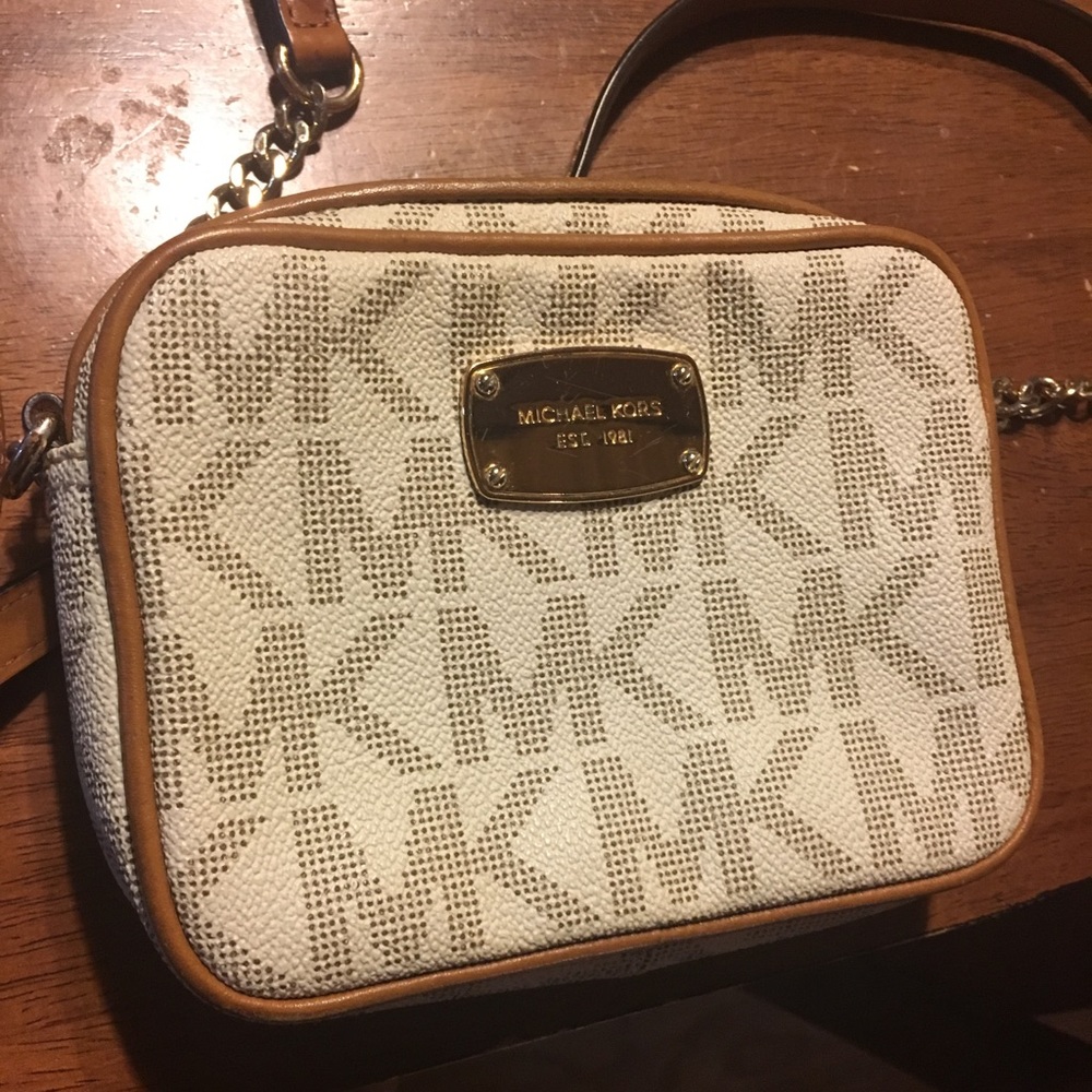 MICHAEL KORS CROSSBODY