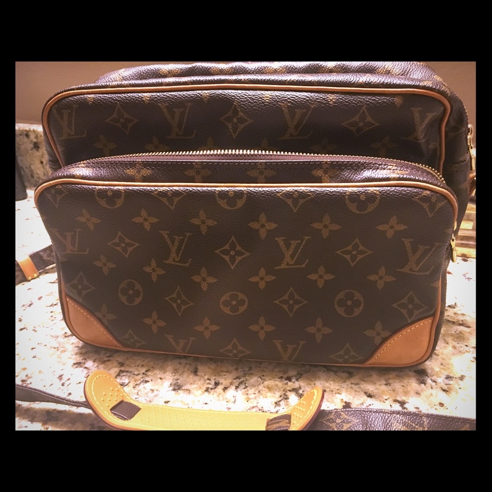 Louis Vuitton Nile