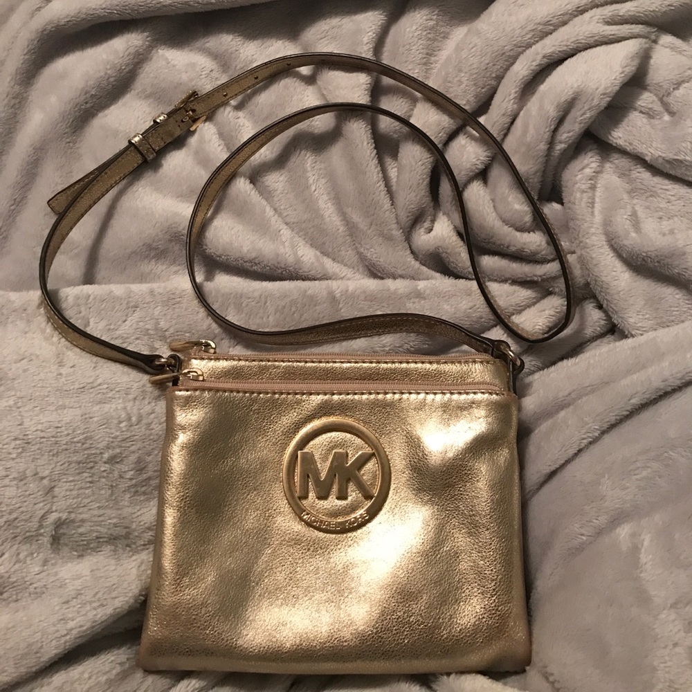 Michael Kors crossbody purse