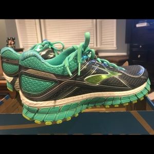 Brooks Adrenaline GTS 16 - Aqua Green/Lime Punch