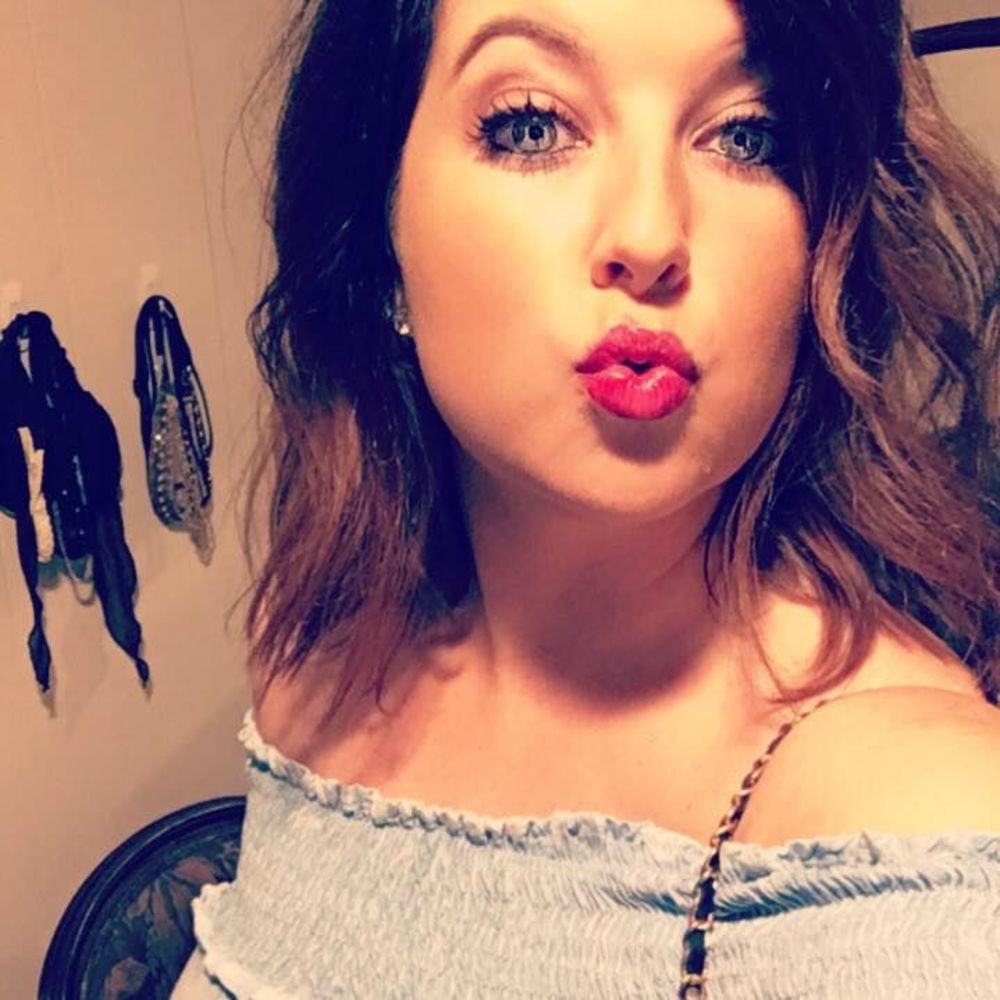 Meet your Posher, Kim