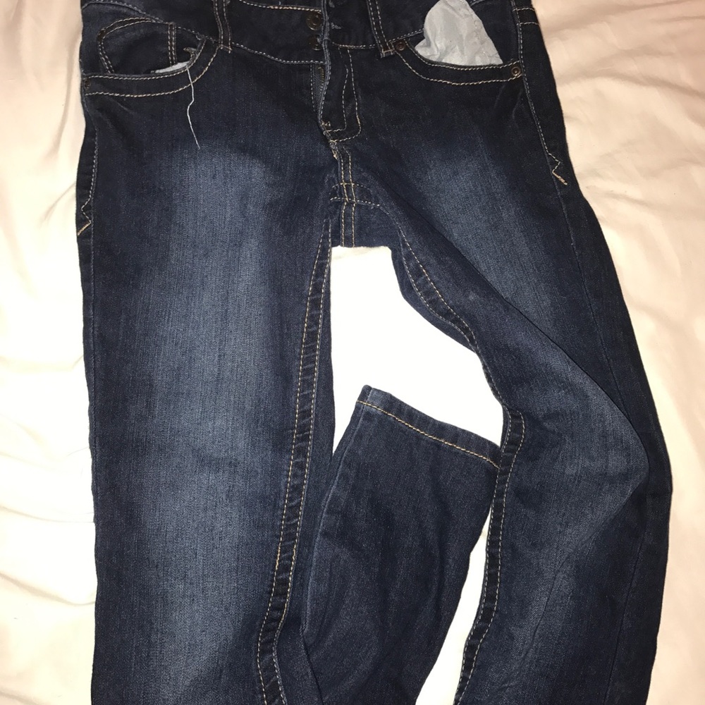 Blue skinny jeans