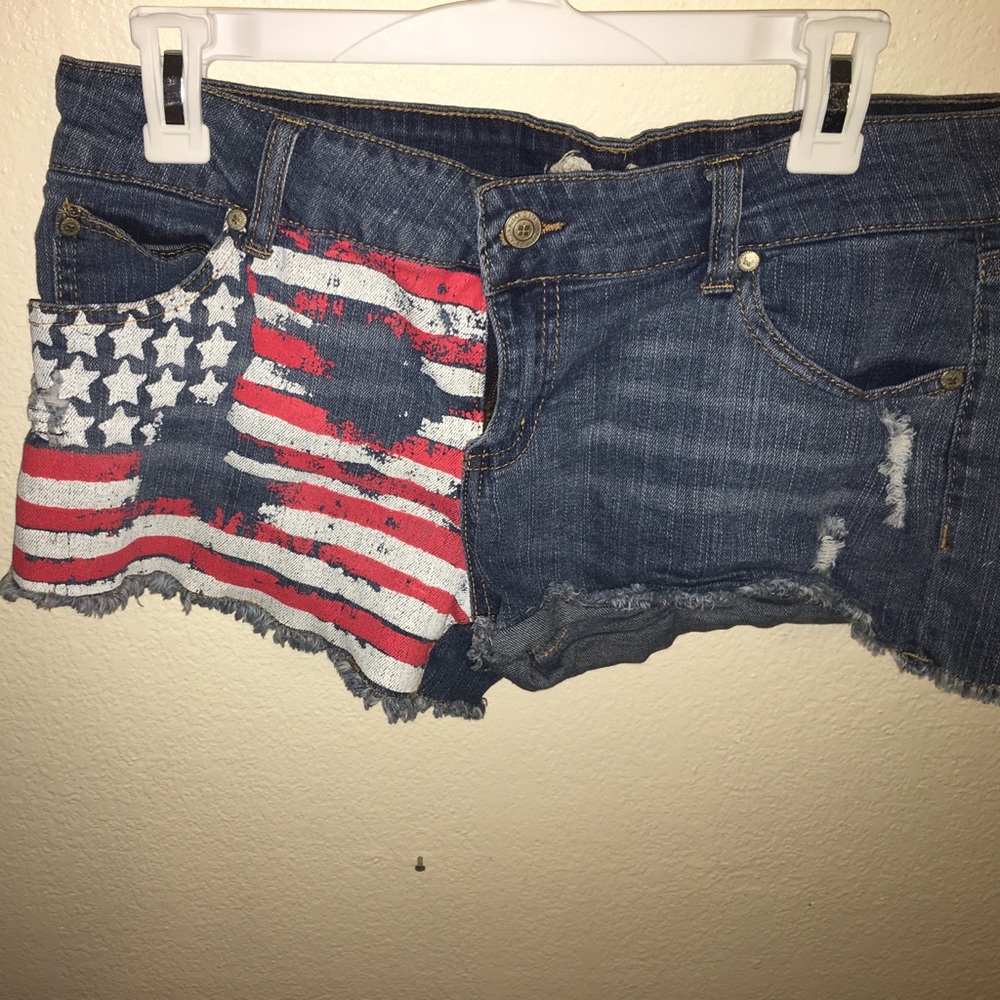 Distressed , denim, American flag shorts!