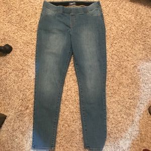 Old Navy Rockstar/ Mid-Rise