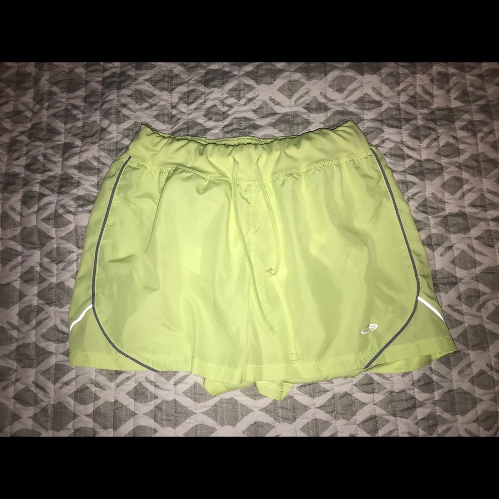 Running shorts