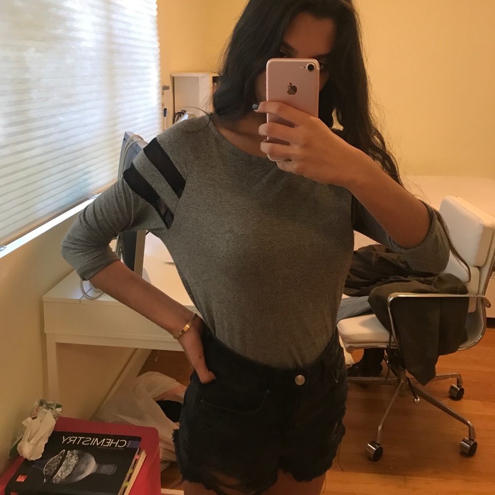 Light grey long sleeve shirt