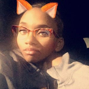 Meet your Posher, Danielle