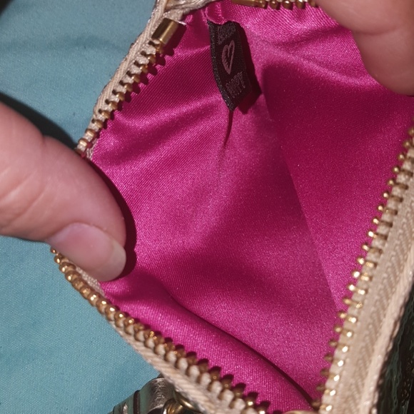 Coach wristlet - Picture 4 of 4