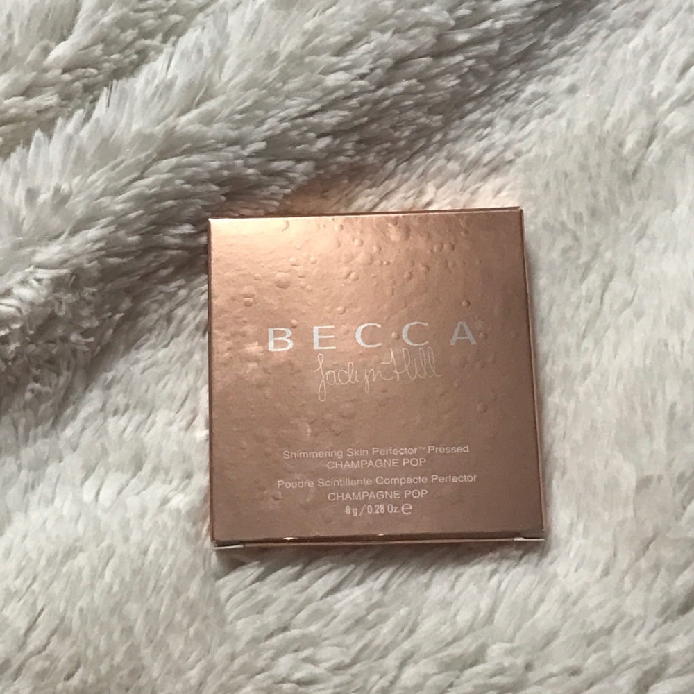 Jaclyn hill champagne pop highlighter