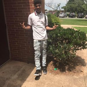 Meet your Posher, Liltonio