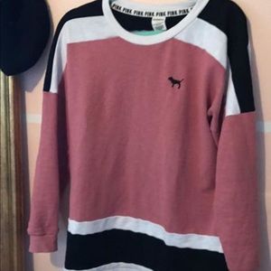 Pink vs sweatshirt 💕