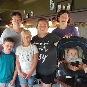 Meet your Posher, Debra