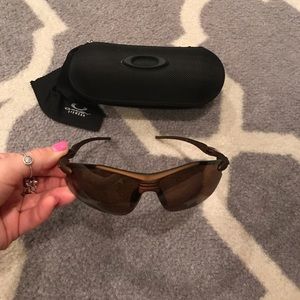 Oakley Bottle Cap Sunglasses