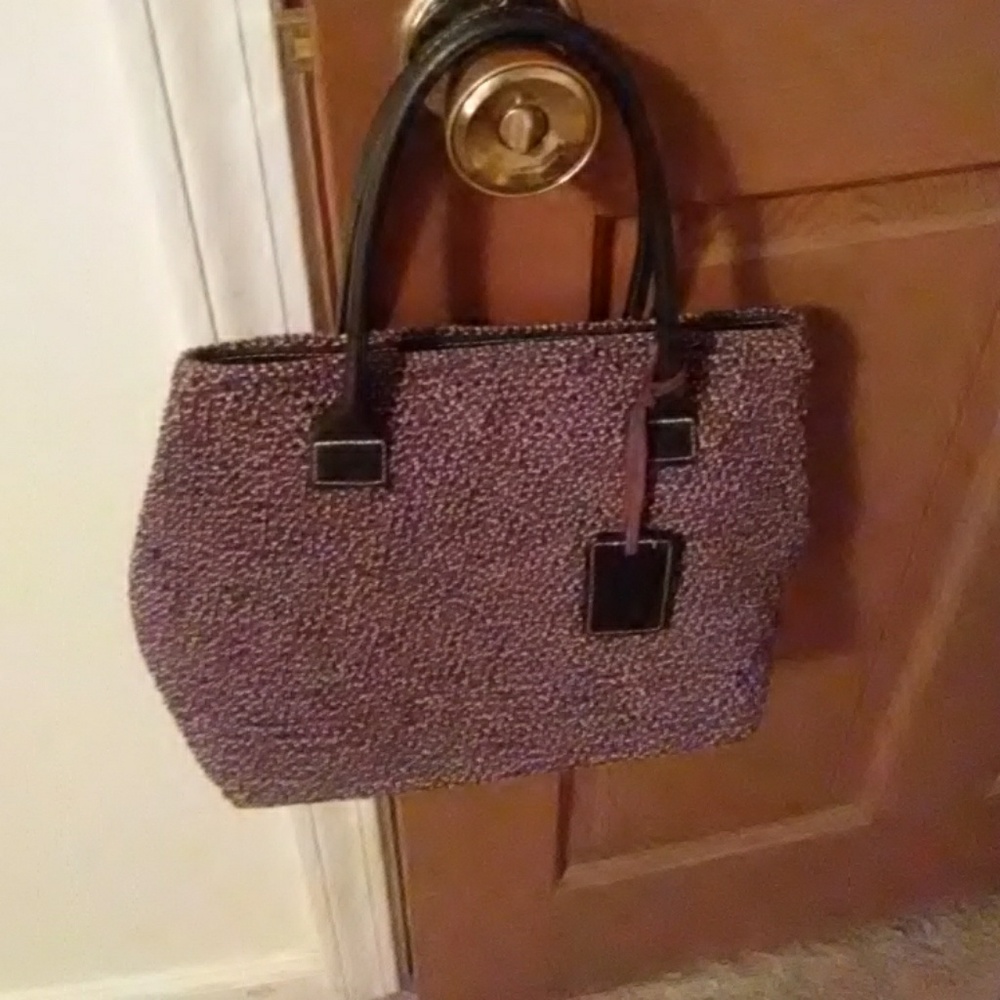 Purses - Picture 2 of 4
