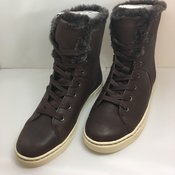 Last call! UGG Croft Luxe Leather (removing 11/4) - Picture 2 of 8