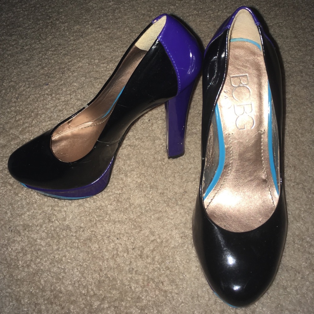 BCBG Pumps