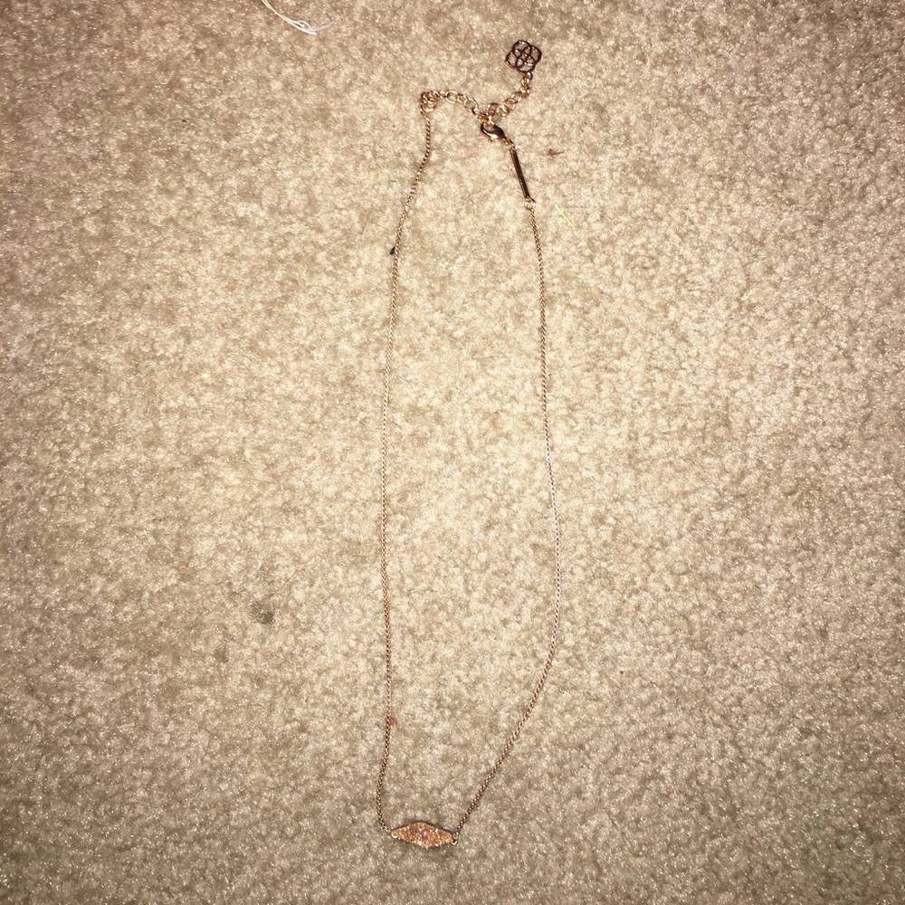 Kendra Scott rose gold necklace