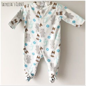ONLY IF BUNDLE: Carter's 3-months footie Pijamas