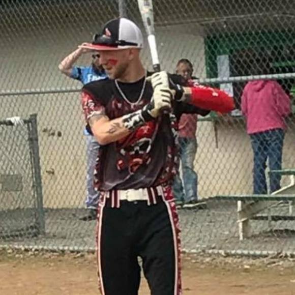 Meet your Posher, Chris - Picture 1 of 1