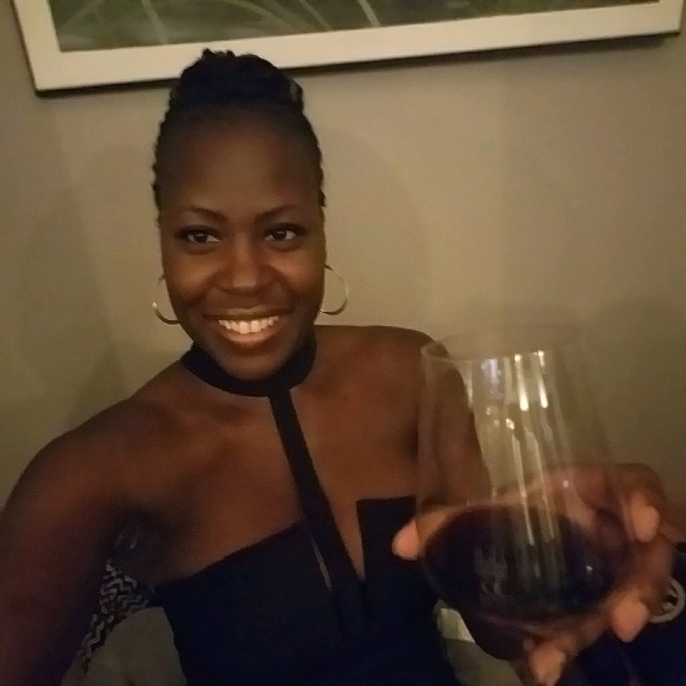 Meet your Posher, Jouana