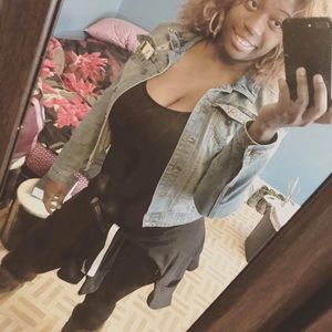 Meet your Posher, Brandee