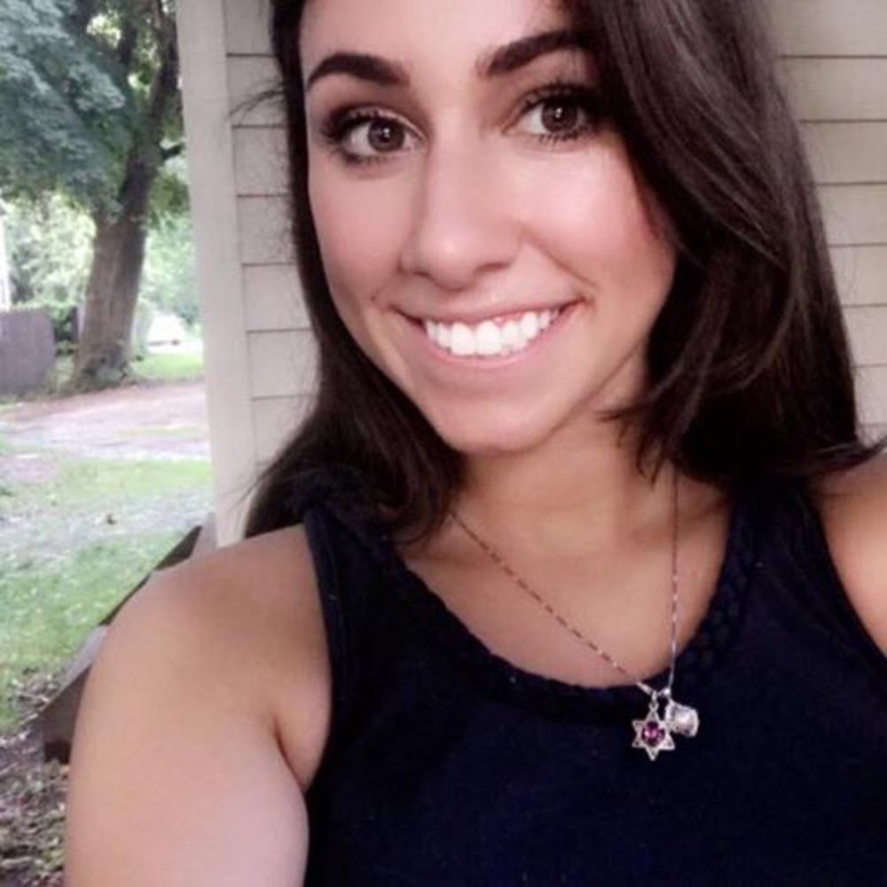 Meet your Posher, Megan