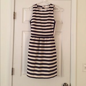 Cute Mango striped dress with pockets!
