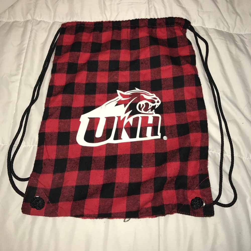 University of New Hampshire Drawstring Bag