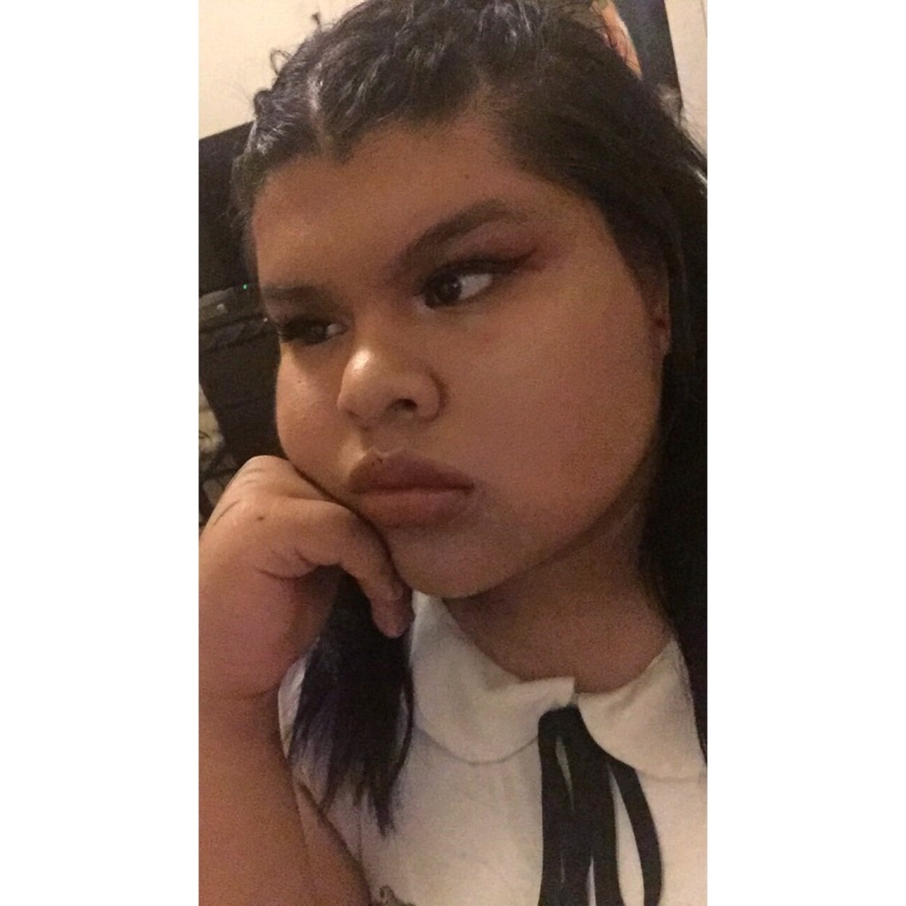 Meet your Posher, Enedy