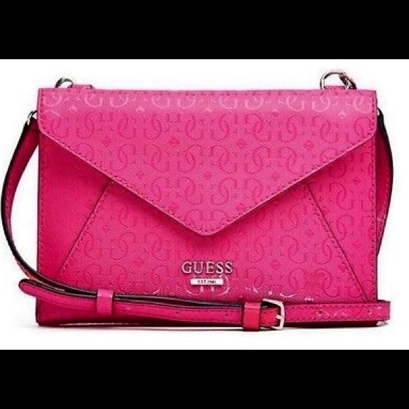 Guess Handbags - 2hour sale📣Guess Crossbody Bag