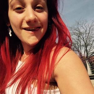 Meet your Posher, Shayna