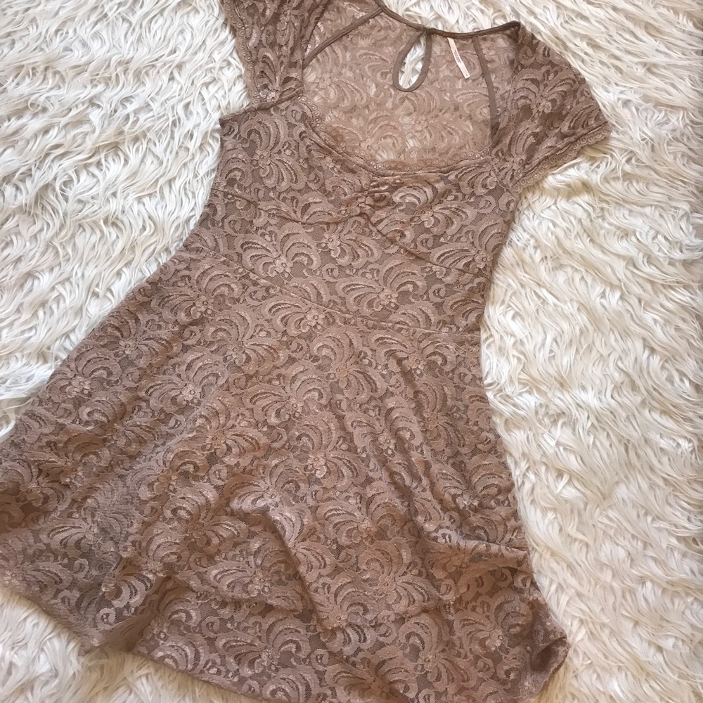 • Free People • Lace Dress - Picture 4 of 8