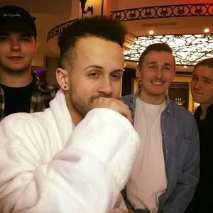 Meet your Posher, Martin