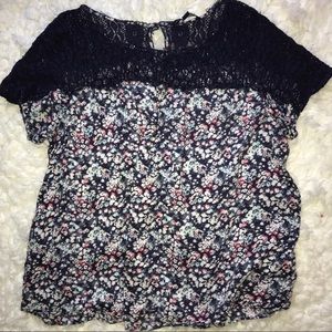 American Eagle flowy blouse