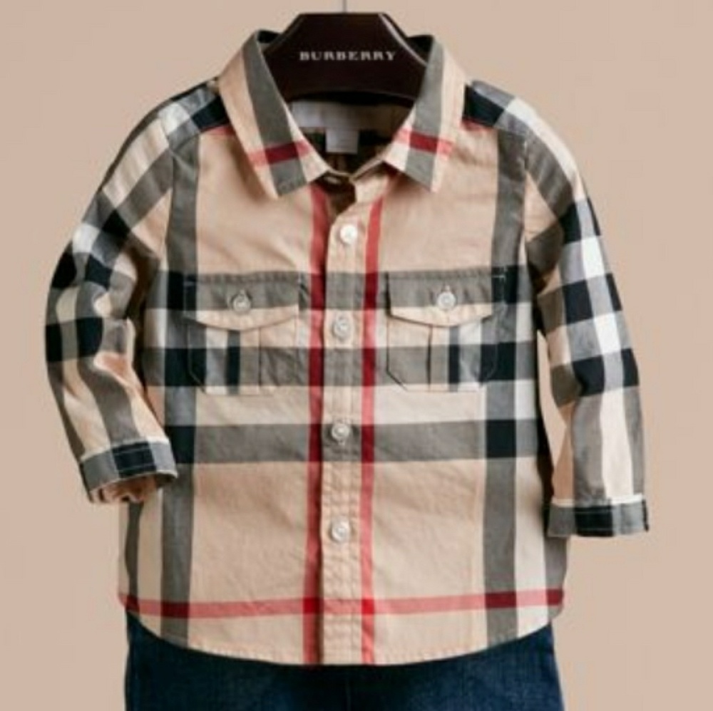 Burberry plaid top