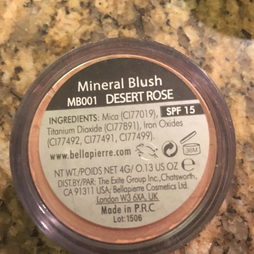 Bellapierre powder blush
