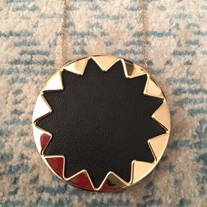House of Harlow 1960 Large Sunburst Necklace