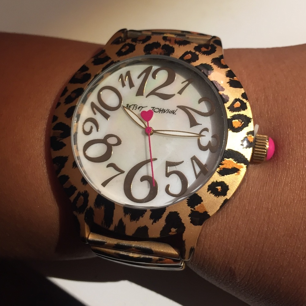 Leopard Print Watch 🐆