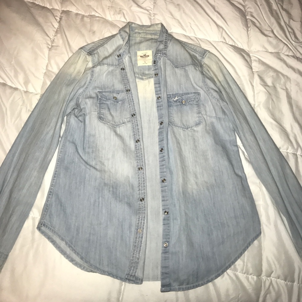 Hollister Denim Colored Women's Button Down