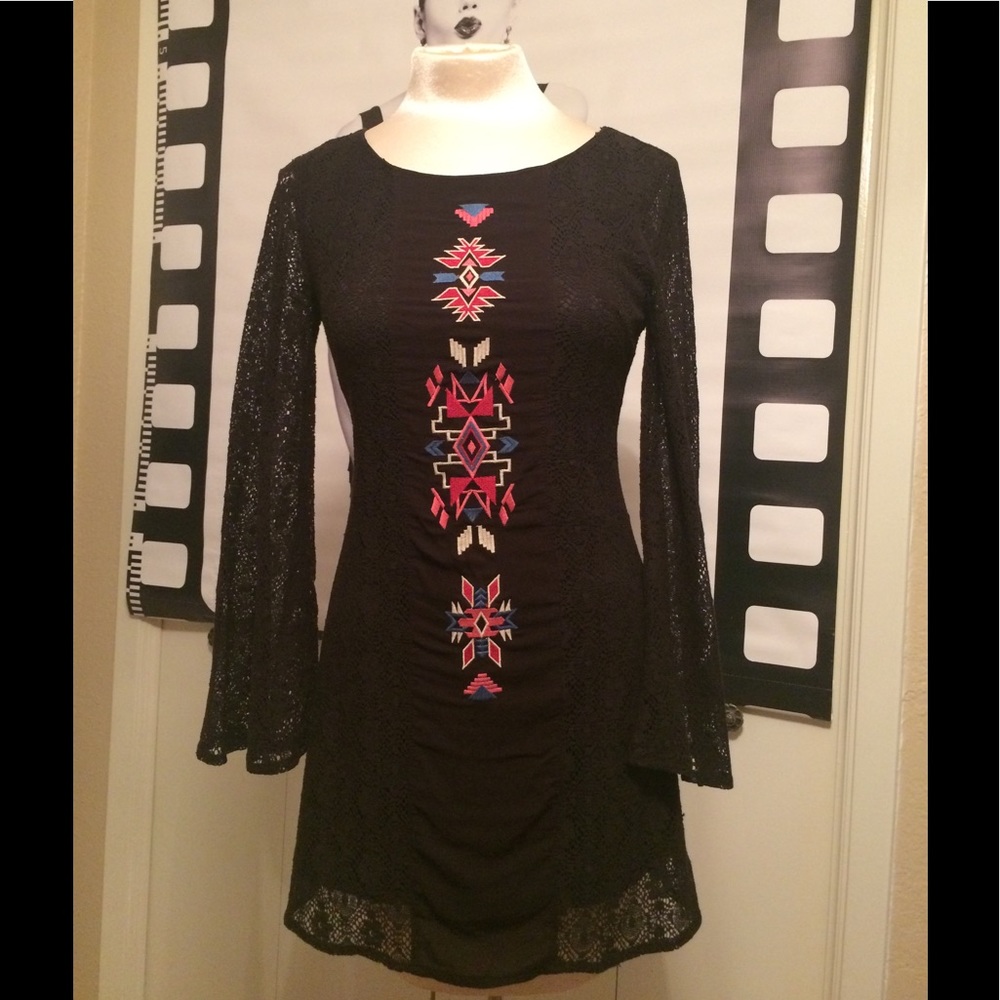Black lace tunic dress w/bell sleeves