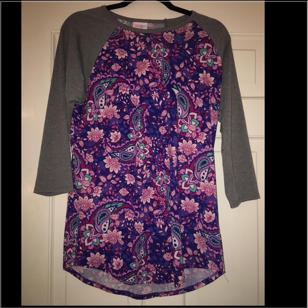 *SOLD*M Lularoe Randy