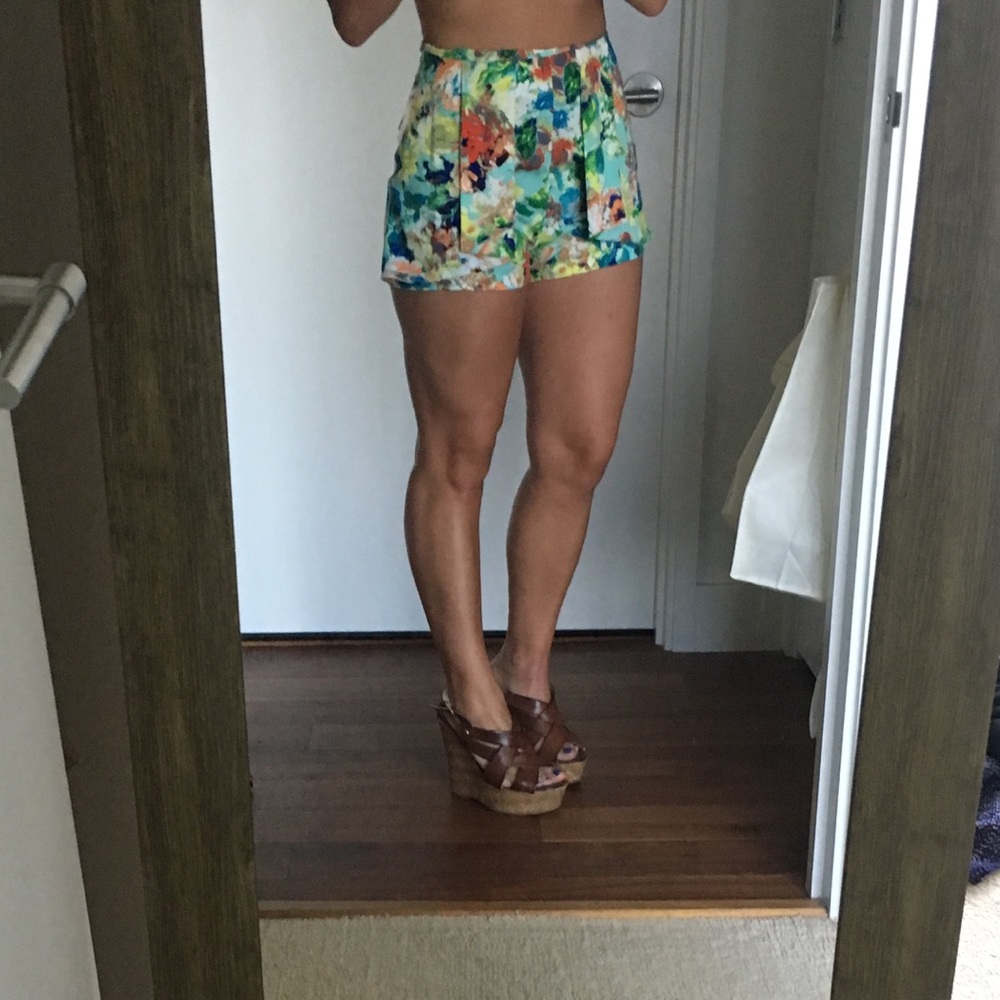 Fun floral high waisted shorts