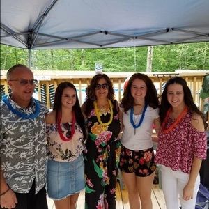 Meet your Posher, Bella