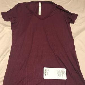 **NEW** Lululemon t-shirt