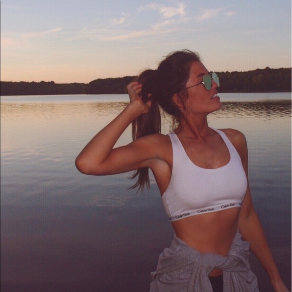 Meet your Posher, Noelle - Picture 1 of 1