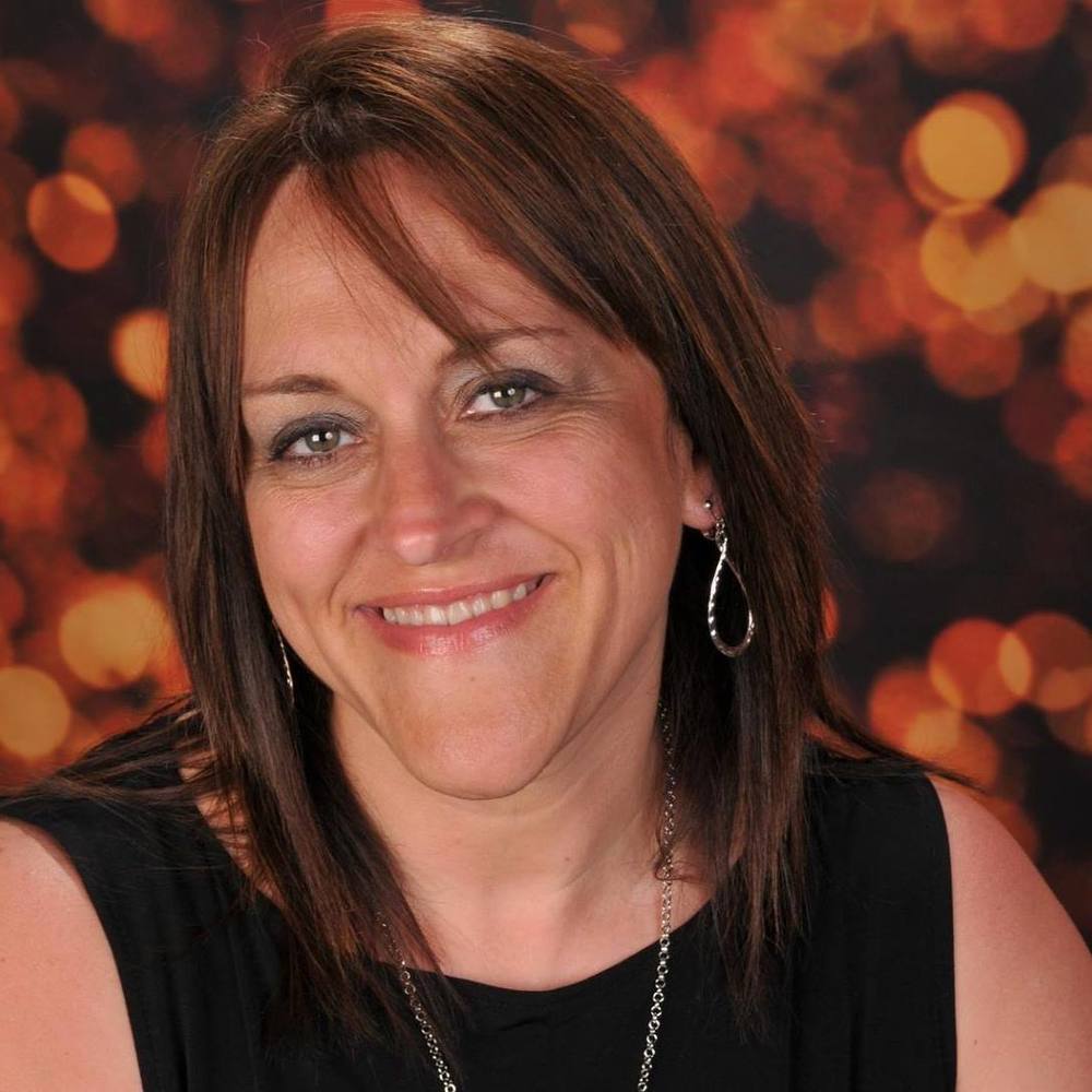 Meet your Posher, Deidre