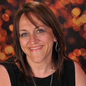 Meet your Posher, Deidre