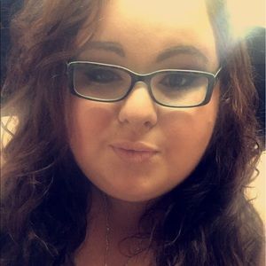 Meet your Posher, Alexandria